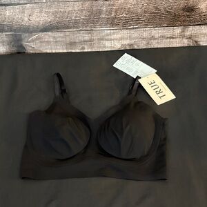 True & Co Black Wireless Lift Full Cup Comfort Bra with Removable Pads-S